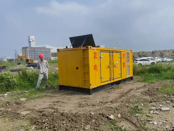 涟水200KW柴油发电机机组每小时的油耗量受哪些因素影响?